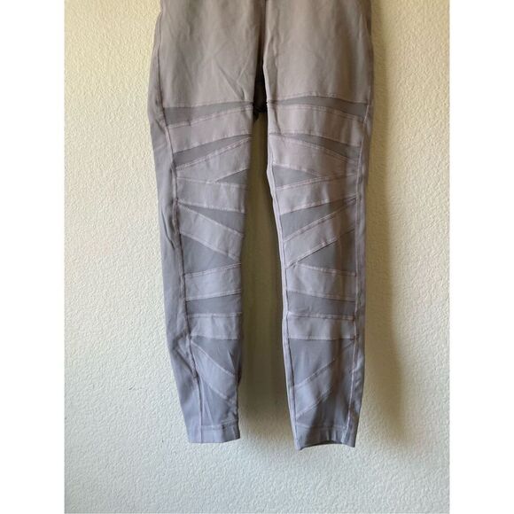 LULULEMON Wunder Under High Rise Grey Tech Mesh‎ Legging size 6 - Picture 2 of 7